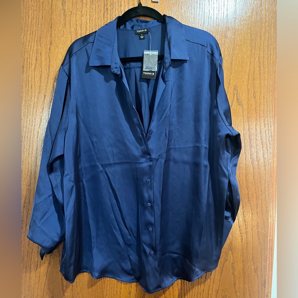 Torrid Navy Satin Button Down Blouse NWT!!